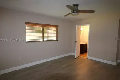 6713 Kingsmoor Way #6713, Miami Lakes, FL 33014 - Photo 12