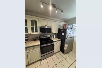 10155 NW 9th St Cir #4-401, Miami, FL 33172 - Photo 6