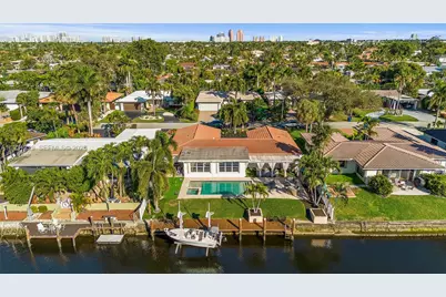 2207 NE 16th Ave, Wilton Manors, FL 33305 - Photo 4