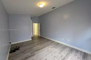 1885 SE 13th St, Homestead, FL 33035 - Photo 6