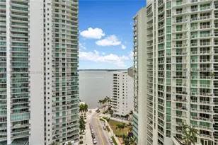 1300 Brickell Bay Dr, Miami, FL 33131 - Photo 22