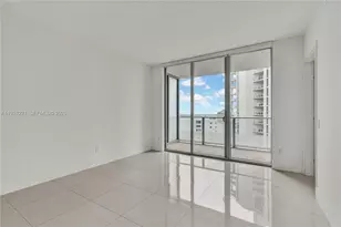 1300 Brickell Bay Dr, Miami, FL 33131 - Photo 20