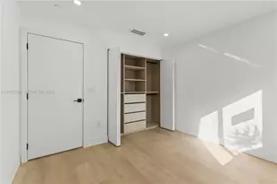 16859 Crestview Ln, Weston, FL 33326 - Photo 18