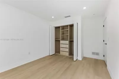 16859 Crestview Ln #16859, Weston, FL 33326 - Photo 20