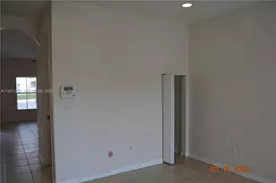 2851 W Prospect Rd, Tamarac, FL 33309 - Photo 6