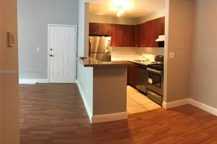 7135 NW 179th St, Hialeah, FL 33015 - Photo 6