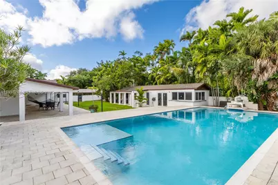 820 NE 83rd St, Miami, FL 33138 - Photo 1