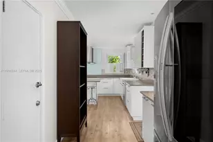 820 NE 83rd St, Miami, FL 33138 - Photo 18