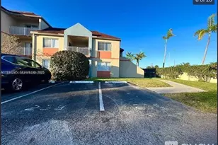 18810 NW 57th Ave, Hialeah, FL 33015 - Photo 4