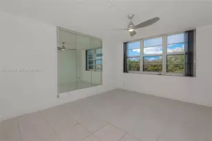 625 Oaks Dr, Pompano Beach, FL 33069 - Photo 14