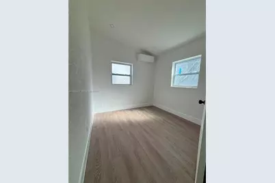 2838 NW 4th St, Pompano Beach, FL 33069 - Photo 10