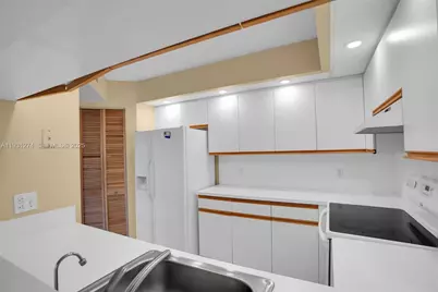 12701 SW 14th St #402J, Pembroke Pines, FL 33027 - Photo 22