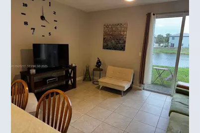 2819 SE 1st Dr #5, Homestead, FL 33033 - Photo 8