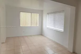 141 W 31st St, Hialeah, FL 33012 - Photo 8