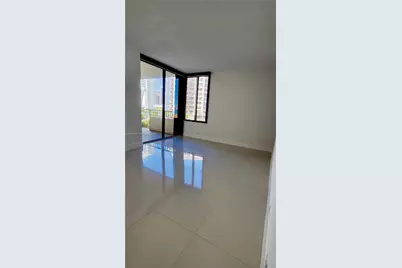 520 Brickell Key Dr #A802, Miami, FL 33131 - Photo 8