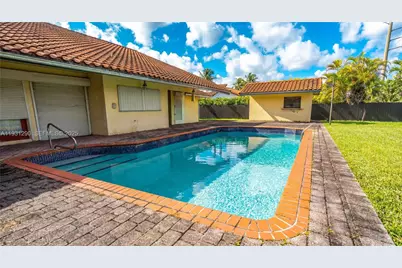 9505 SW 136th St, Miami, FL 33176 - Photo 4