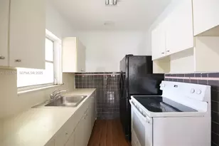 2063 NE 173rd St, North Miami Beach, FL 33162 - Photo 20