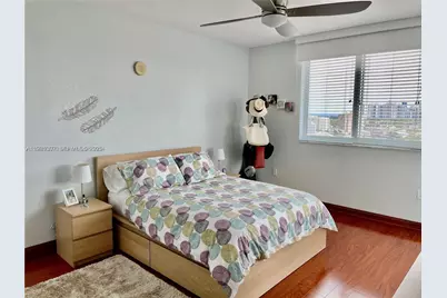 1745 E Hallandale Beach Blvd #1507W, Hallandale Beach, FL 33009 - Photo 6