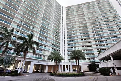 100 Bayview Dr #228, Sunny Isles Beach, FL 33160 - Photo 2