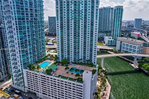 31 SE 5th St, Miami, FL 33131 - Photo 28
