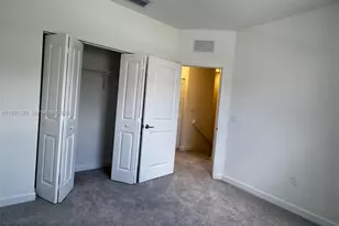 140 SW 184th Way, Pembroke Pines, FL 33029 - Photo 12