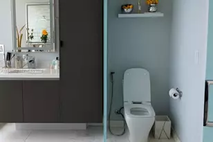 851 NE 1st Ave, Miami, FL 33132 - Photo 22