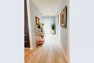 851 NE 1st Ave #2212, Miami, FL 33132 - Photo 8