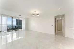1000 Brickell Plaza, Miami, FL 33131 - Photo 4