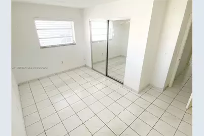 1337 NW 1st St #8, Miami, FL 33125 - Photo 8