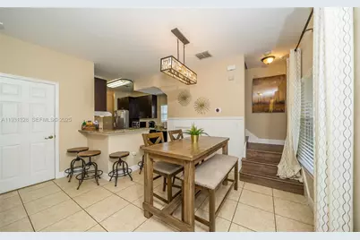 205 E Kirby St, Tampa, FL 33604 - Photo 12