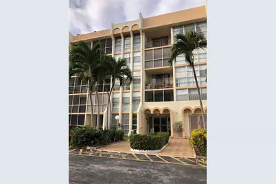 601 Three Islands Blvd #316, Hallandale Beach, FL 33009 - Photo 1