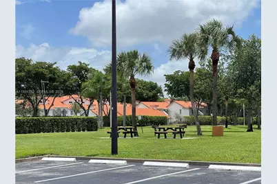 3370 N Pinewalk Dr N #1216, Margate, FL 33063 - Photo 14