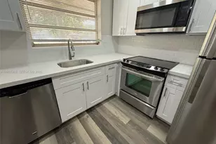 3033 NW 43rd Ave, Lauderdale Lakes, FL 33313 - Photo 4