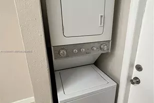 2860 NW 15th St, Fort Lauderdale, FL 33311 - Photo 10