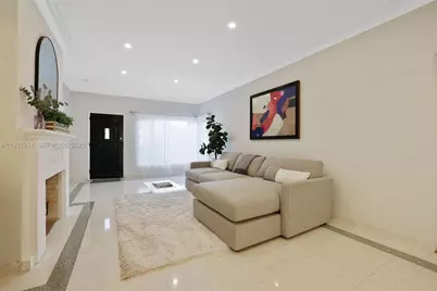 3760 Royal Palm Ave, Miami Beach, FL 33140 - Photo 6