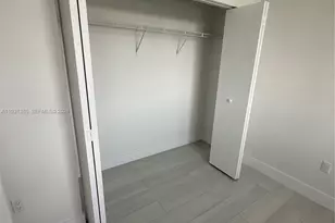 1091 E 17th St, Hialeah, FL 33010 - Photo 10