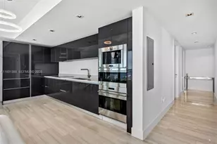 1451 Brickell Ave, Miami, FL 33131 - Photo 6