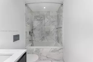 1451 Brickell Ave, Miami, FL 33131 - Photo 14