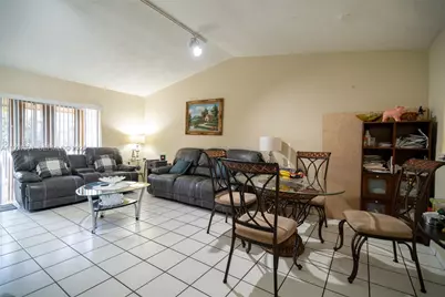 11310 SW 122nd Pl #11310, Miami, FL 33186 - Photo 4