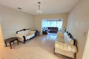 530 NE 132nd Terrace, North Miami, FL 33161 - Photo 6