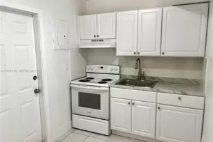 14731 Harding Ln, Homestead, FL 33033 - Photo 4