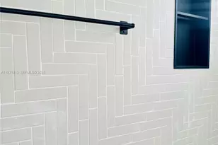 1600 NW 7th Ct, Miami, FL 33136 - Photo 8