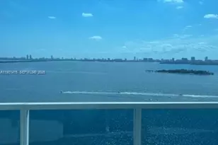 700 NE 25th St, Miami, FL 33137 - Photo 2