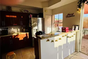 5910 Siena Ln, Hollywood, FL 33021 - Photo 12