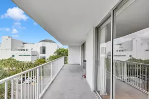 2801 NE 183 St, Aventura, FL 33160 - Photo 16