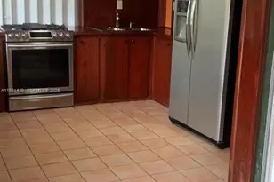 10955 SW 56th St, Miami, FL 33165 - Photo 14