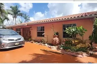 10955 SW 56th St, Miami, FL 33165 - Photo 1