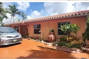 10955 SW 56th St, Miami, FL 33165 - Photo 1
