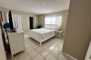 251 SW 134th Way, Pembroke Pines, FL 33027 - Photo 10