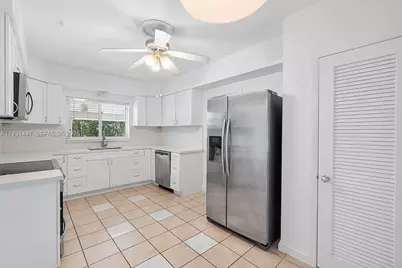 6820 Granada Blvd, Coral Gables, FL 33146 - Photo 12